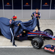 Image for article titled Red Bull Racing 2009 RB5 F1 Car Debuts At Circuito De Jerez, Gets Wings